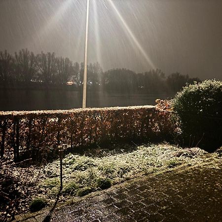 Thuiskomen, Genieten Aan Het Water Maaseik Zewnętrze zdjęcie