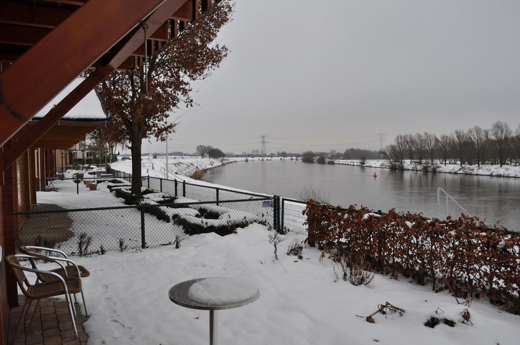 Thuiskomen, Genieten Aan Het Water Maaseik Pokój zdjęcie