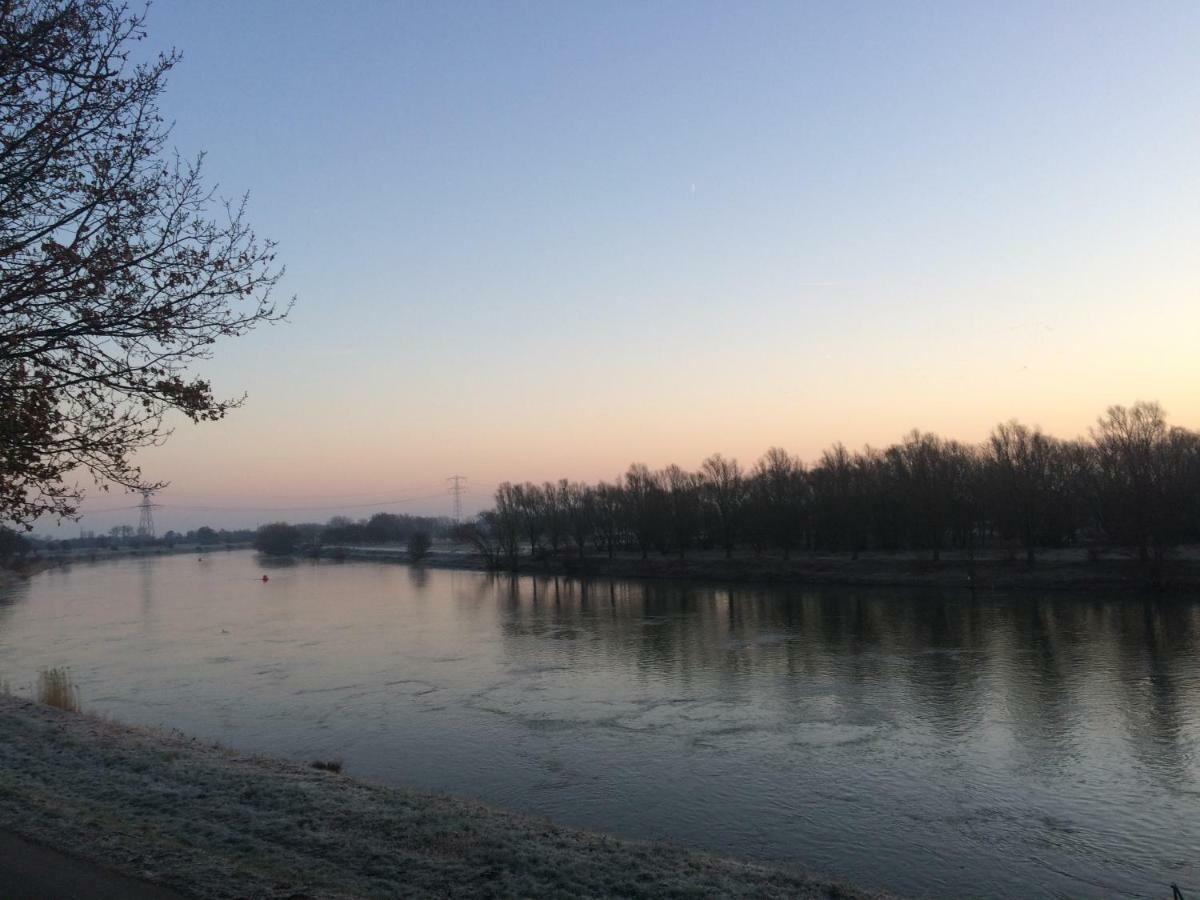 Thuiskomen, Genieten Aan Het Water Maaseik Zewnętrze zdjęcie