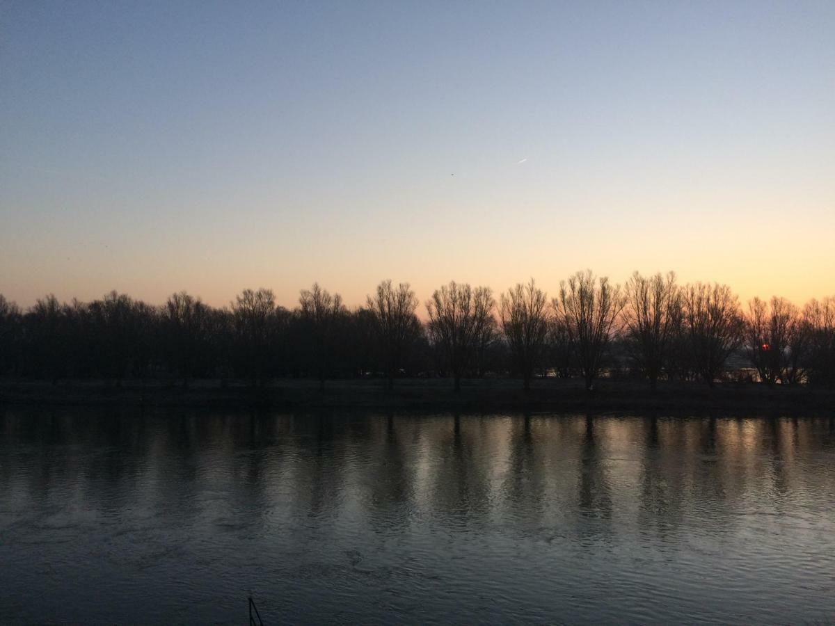 Thuiskomen, Genieten Aan Het Water Maaseik Zewnętrze zdjęcie